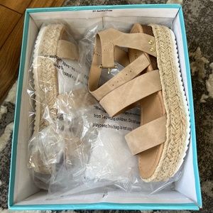 SODA Ankle Banded Taupe Espadrille Flatform Sandals